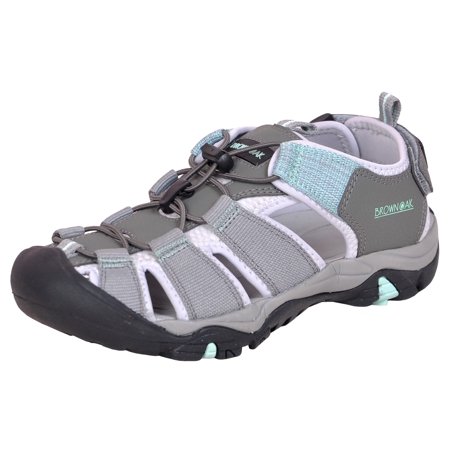 lightweight sandals for backpacking