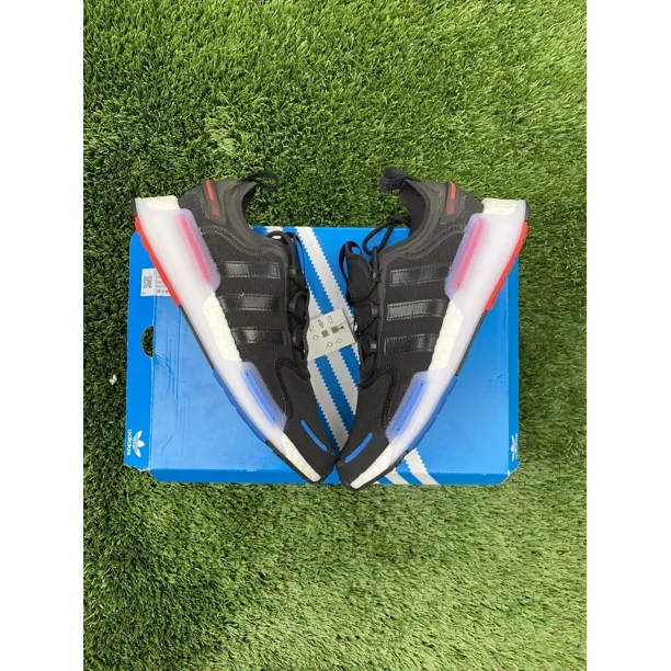 Men's Ad-id-as Originals NMD_R1 V3 Casual Shoe Size 10.5 Men