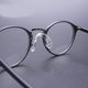 thumbnail image 2 of Almohadillas De Silicona Impermeables Para Anteojos, Almohadillas Transparentes Para La Nariz, Accesorios Para Gafas De Sol Delgadas Antiadhesivas Vogacara AP007678-02, 2 of 6