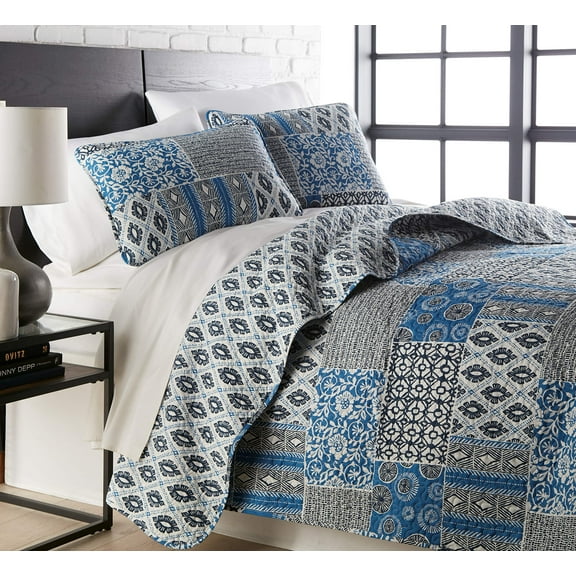 Global Patchwork Lightweight Quilt Set
