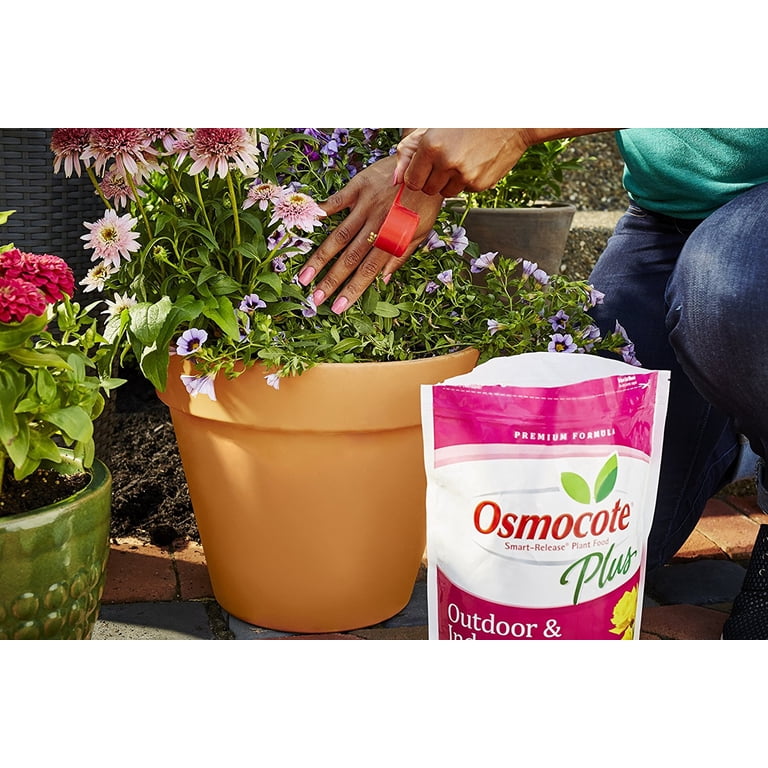 Osmocote Smart-Release Plant Food Plus, Indoor & Outdoor House Fertilizer,  8lb Bag for Potted Plants - Walmart.com