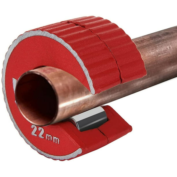Pipe slice cutter outlet
