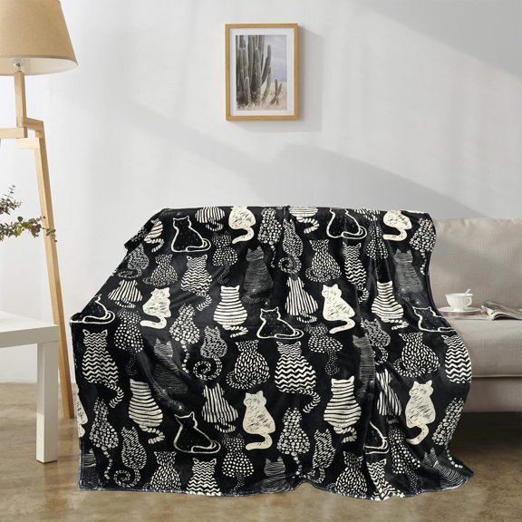 Cute Cat Print Flannel Throw Blanket Soft Lightweight Cozy Blanket For Couch & Bed