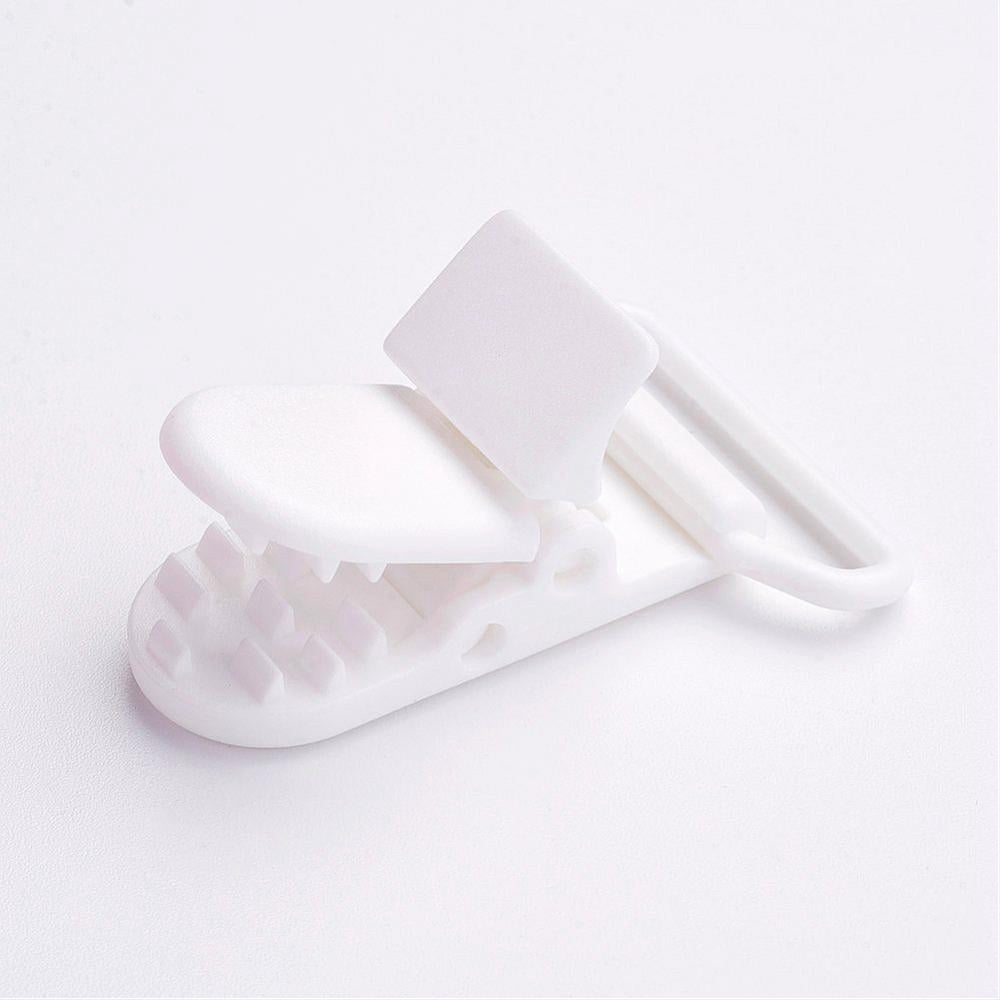 100pcs Eco-Friendly Plastic Baby Pacifier Holder Clip White 43x31x9mm