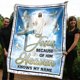 thumbnail image 1 of Jesus Because Of Him Heaven Manta y Colcha, Cruz Sobre Cielo Azul Manta y Colcha, 1 of 2