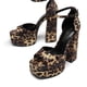 thumbnail image 3 of Sandalia DREAM PAIRS SDHS2324W Estampado Leopardo Tacón 14 cm Talla 5.5, 3 of 5