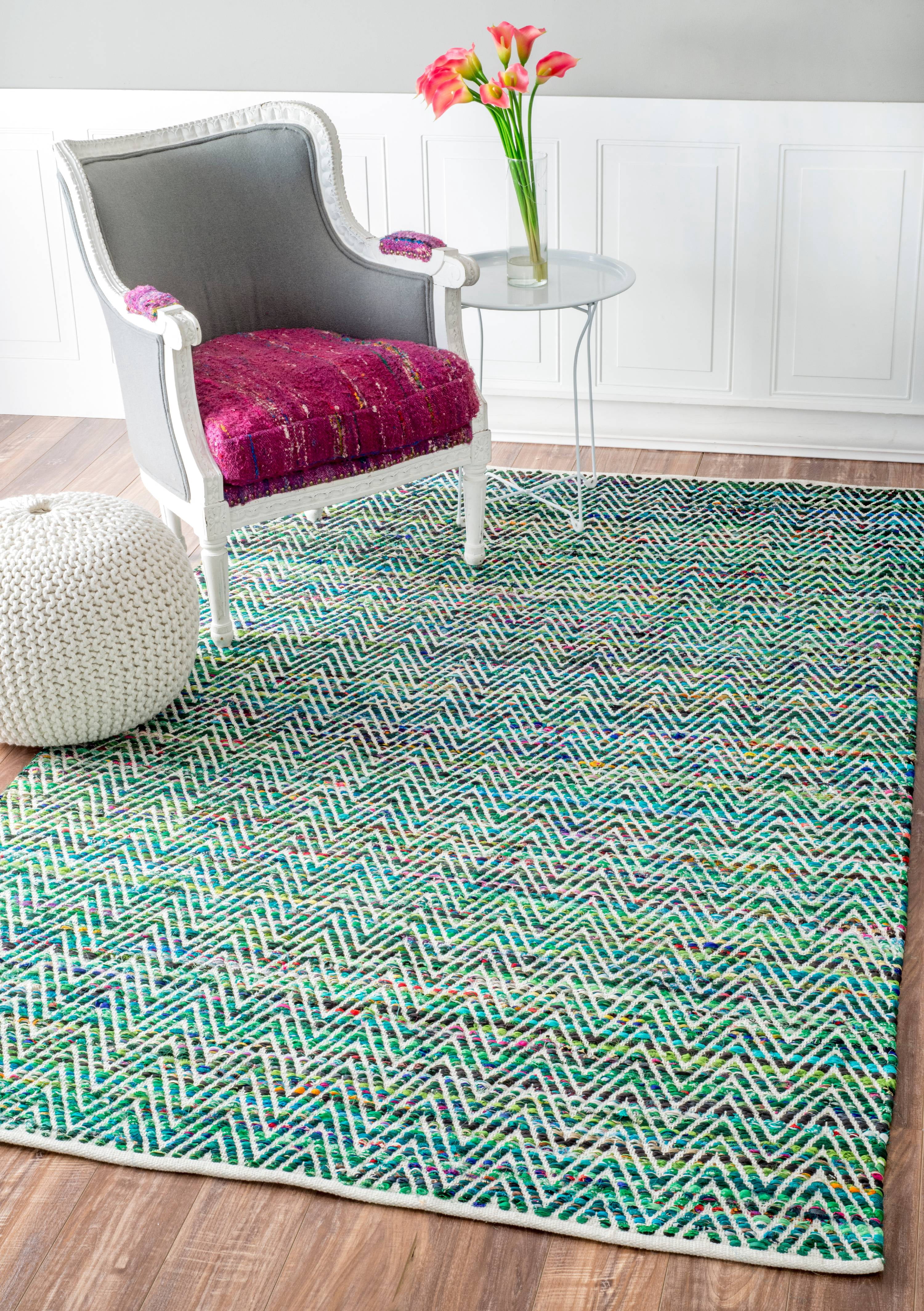 nuLOOM Hand-Woven Chevron Rochell Area Rug or Runner