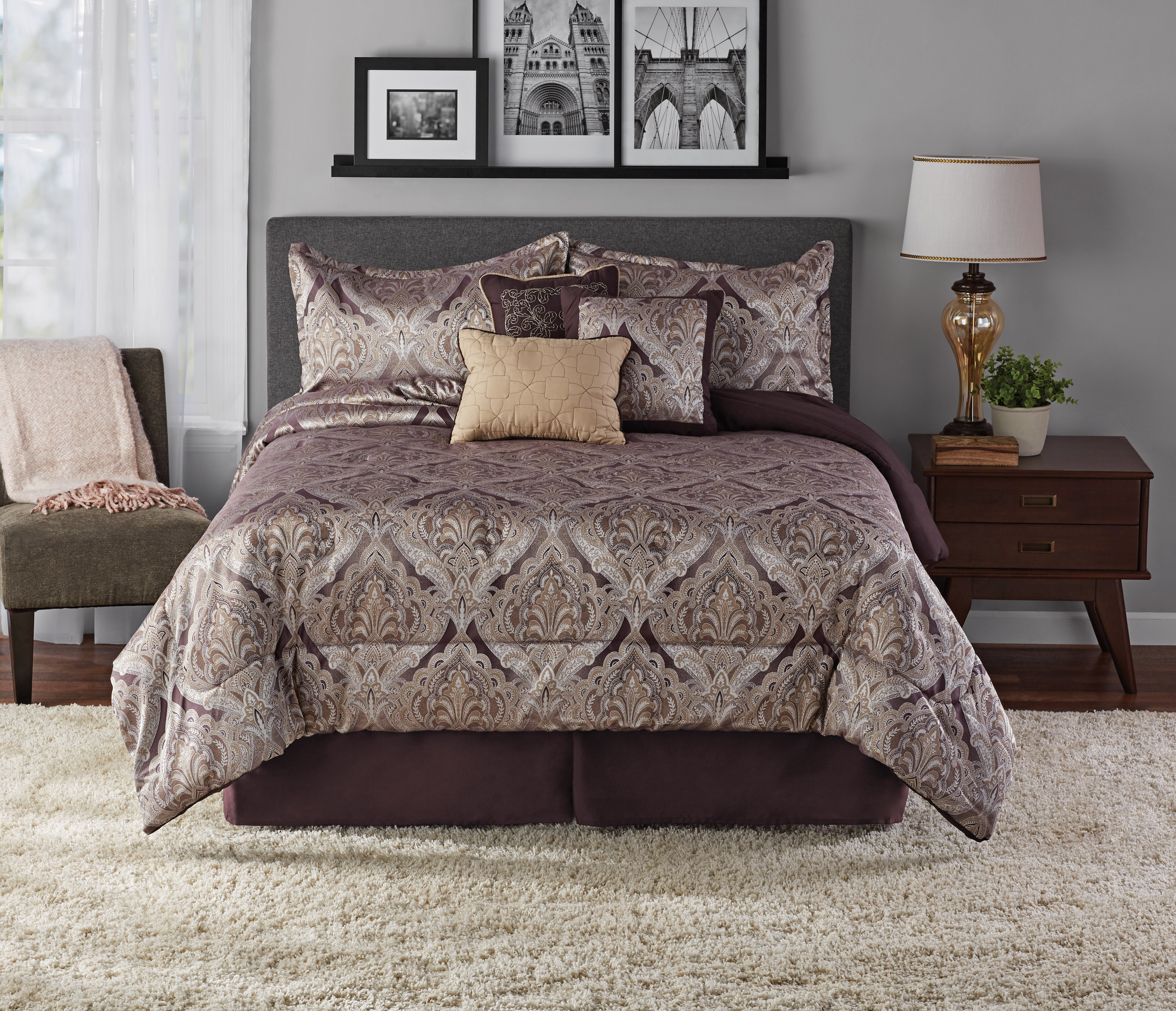 Mainstays 7 Piece Plum Medallion Jacquard Comforter Set, King, Plum