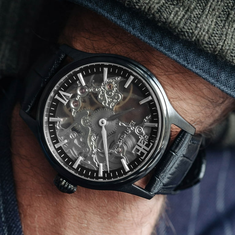 Thomas top earnshaw bauer