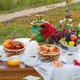 thumbnail image 3 of Paquete de 2 cestas de regalo redondas, cestas pequeñas de bambú para pan y frutas, cestas para servir alimentos, cesta de almacenamiento de alimentos para restaurante de cocina, 3 of 5