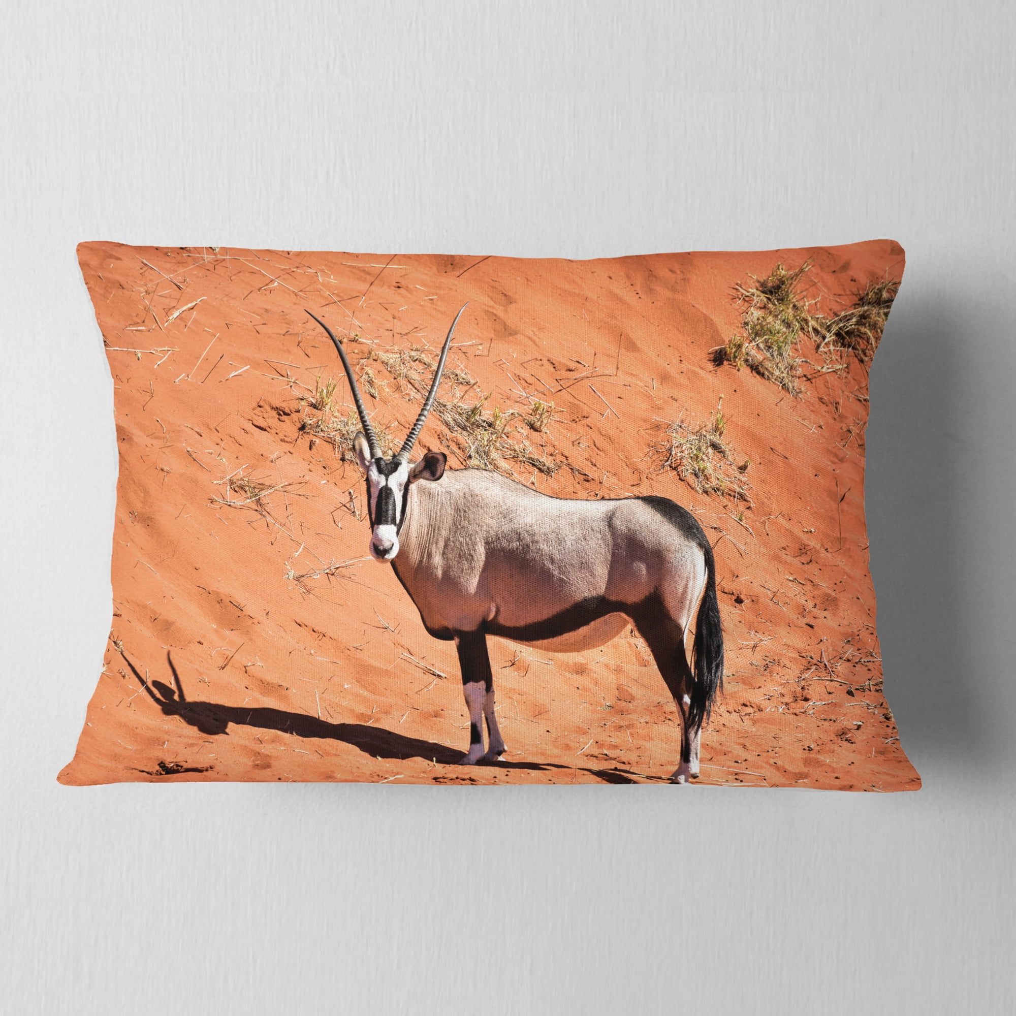 Designart Large Oryx in Bright Namib Desert - Animal Throw Pillow - 12x20
