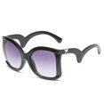 thumbnail image 1 of Lunettes de Soleil Il de Chat Classiques Unisexes Y1114, 1 of 5