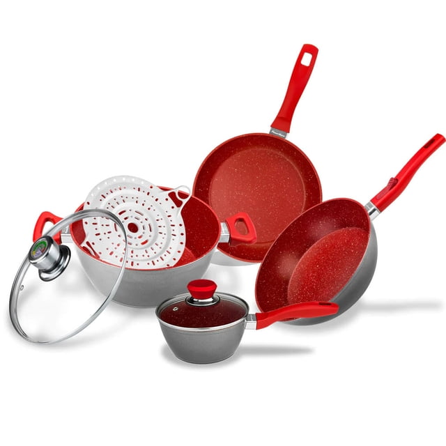 bateria de cocina grande set red con mango remov 7 pzs, vista 3/4 frontal mostrando sartenes y cacerola interiores rojos moteados y exteriores gris, incluye tapa de vidrio, mango removible rojo y vaporera de silicón blanca perforada; antiadherente de 6 capas de alta tecnología, distribución de calor uniforme y aptos para flama baja o media. También suele usarse como set compacto para cocinar verduras al vapor en porciones pequeñas.