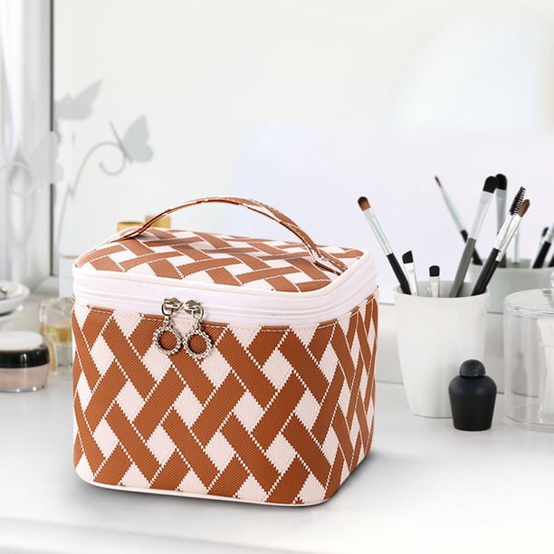 Portable Makeup Bag With Large Storage Capacity Exquisite And High End Travel Storage Box Wash Bag