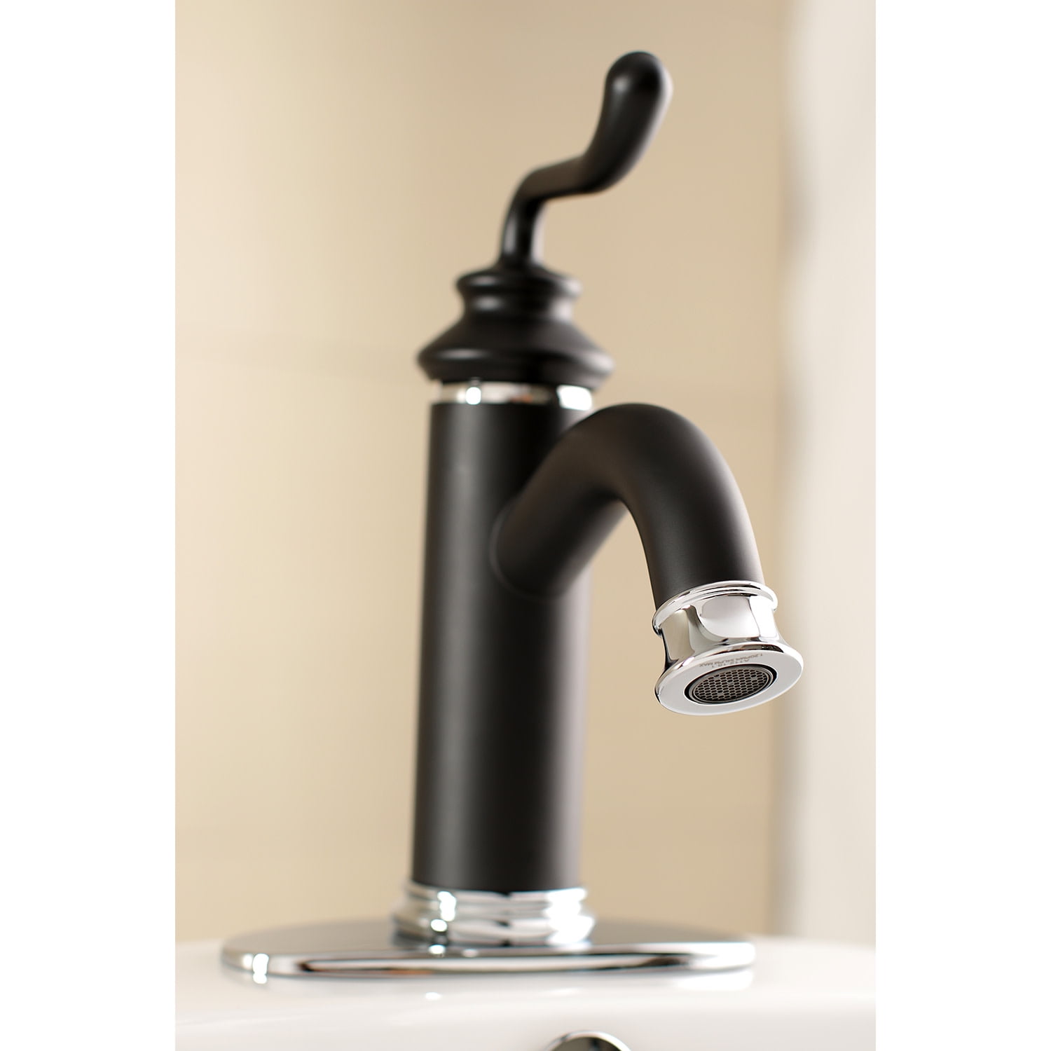 Fauceture LS5417RL Royale Single-Handle Bathroom Faucet with Push Pop-Up, Matte Black/Polished Chrome