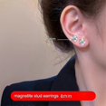 thumbnail image 1 of Pendientes de botón de cristal magnéticos Yuxing con forma de corazón de circonita de lujo 8 mm, 1 of 5