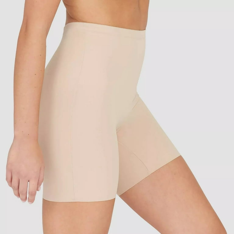 ASSETS by SPANX Women's Thintuition Shaping Mid-Thigh Slimmer 