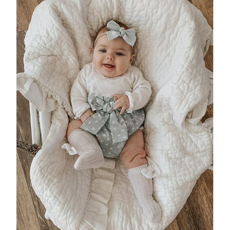 White newborn cheap baby outfit