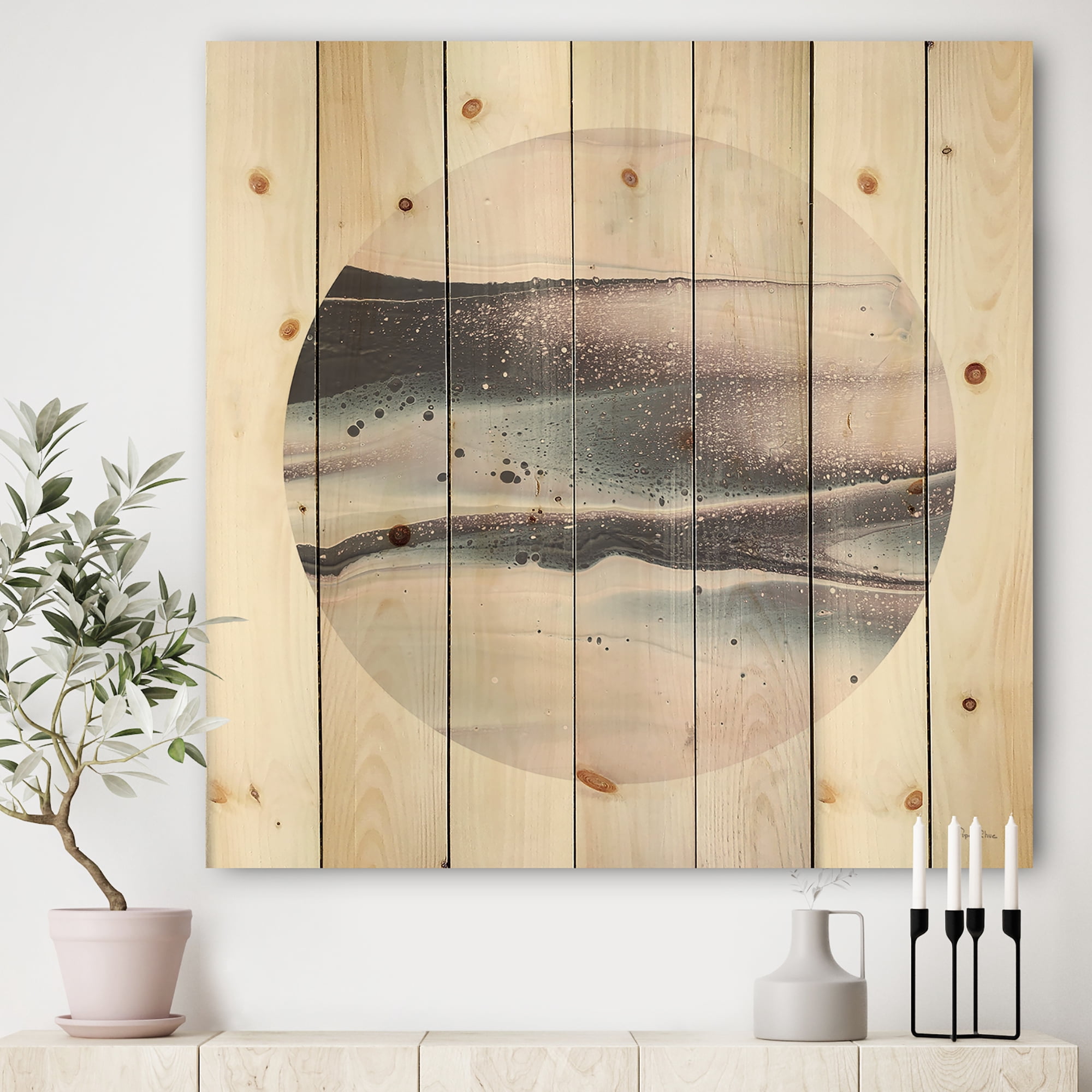 Designart 'Circle Marble I' Modern Geometric Print on Natural Pine Wood