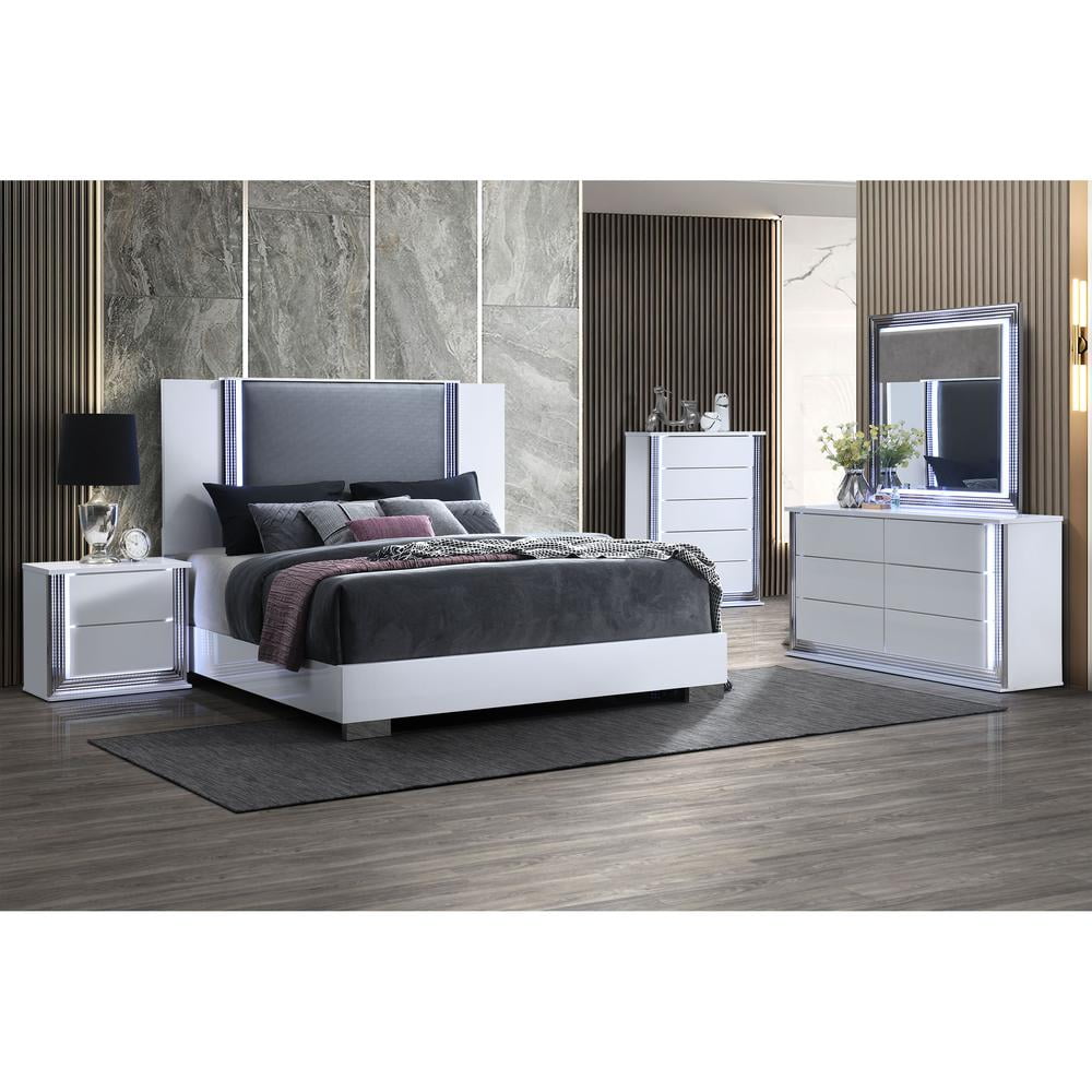 Global Furniture Modern King Bed Group Set