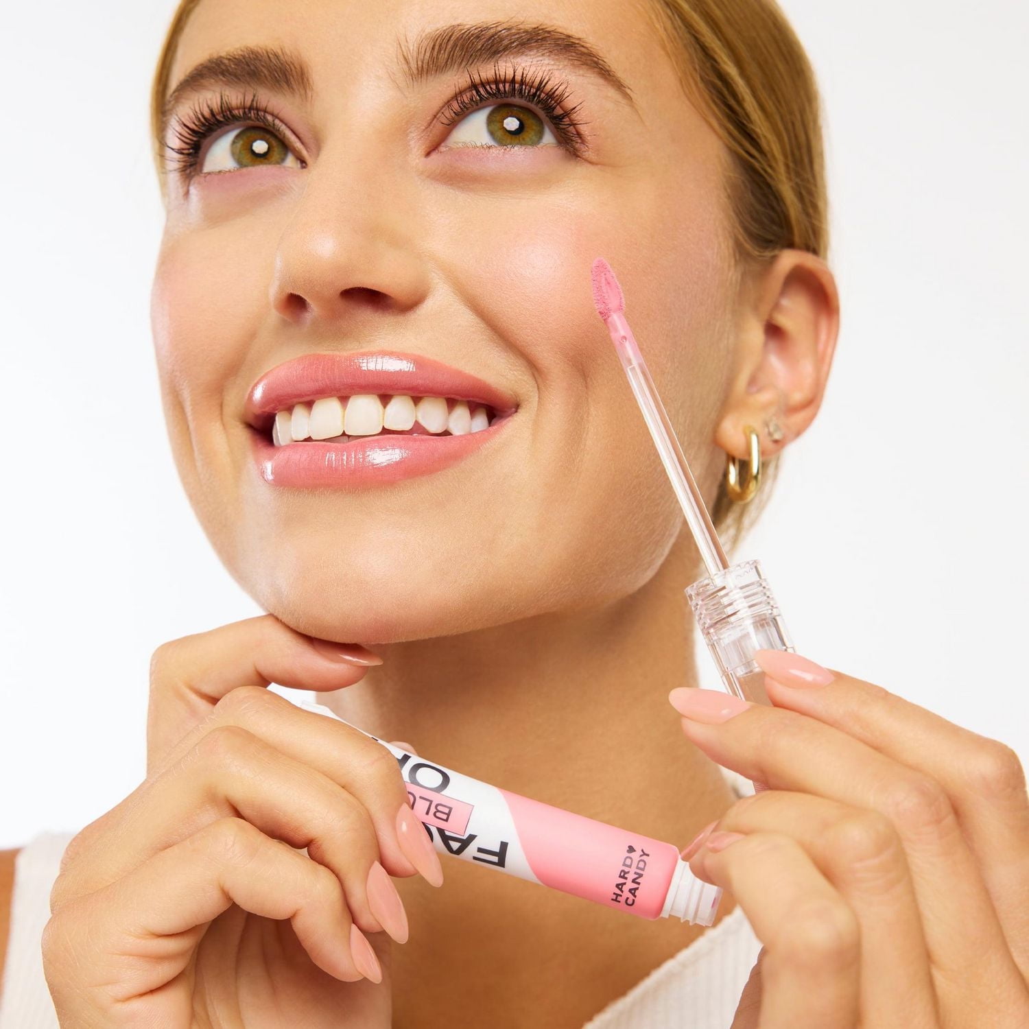 Hard Candy Face Off Blush floutant, fard à joues liquide modulable, fini mat