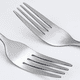 thumbnail image 3 of Utensilios portátiles elegantes - Cubiertos de acero inoxidable de alta calidad con caja de almacenamiento - Juegos de cubiertos para llevar - Reutilizables, duraderos y ecológicos, 3 of 6