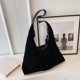 thumbnail image 3 of Bolso Hobo 2271 (), 3 of 9
