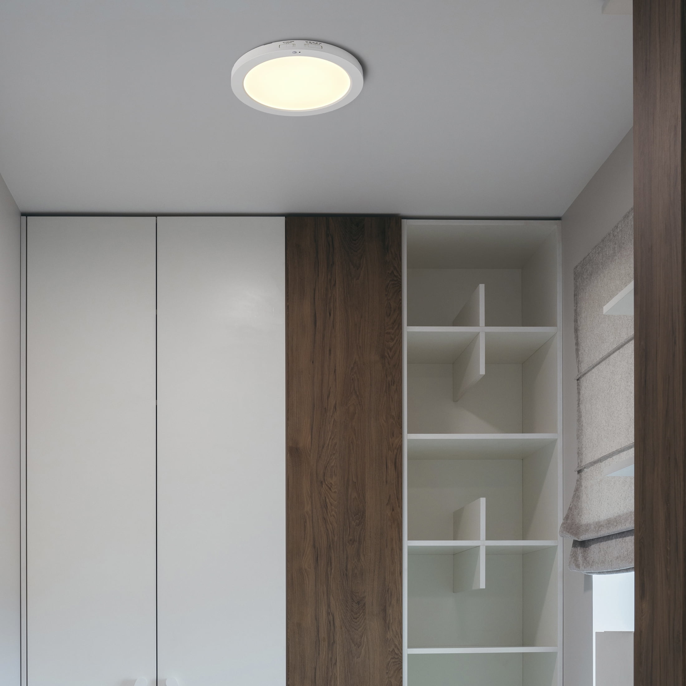 Maxxima 12 in. Round PIR Motion Sensor LED Ceiling Light Fixture, Flush Mount, 5 CCT 2700-5000K, 2000 Lumens