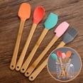 thumbnail image 5 of Zhuge 5 espátulas de silicona, mini espátulas de goma con mango de madera, juego de espátulas de silicona resistentes al calor, utensilios de cocina antiadherentes para hornear, 5 of 5