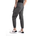 thumbnail image 3 of JOGGER COMFORT FIT, CON PRETINA ELÁSTICA CON JARETA PARA AJUSTAR, BOLSILLOS DE RIBETE EN LOS COSTADOS, BOLSILLO DE CARGO DEL LADO IZQUIERDO, Y  PUÑOS ELÁSTICOS., 3 of 4