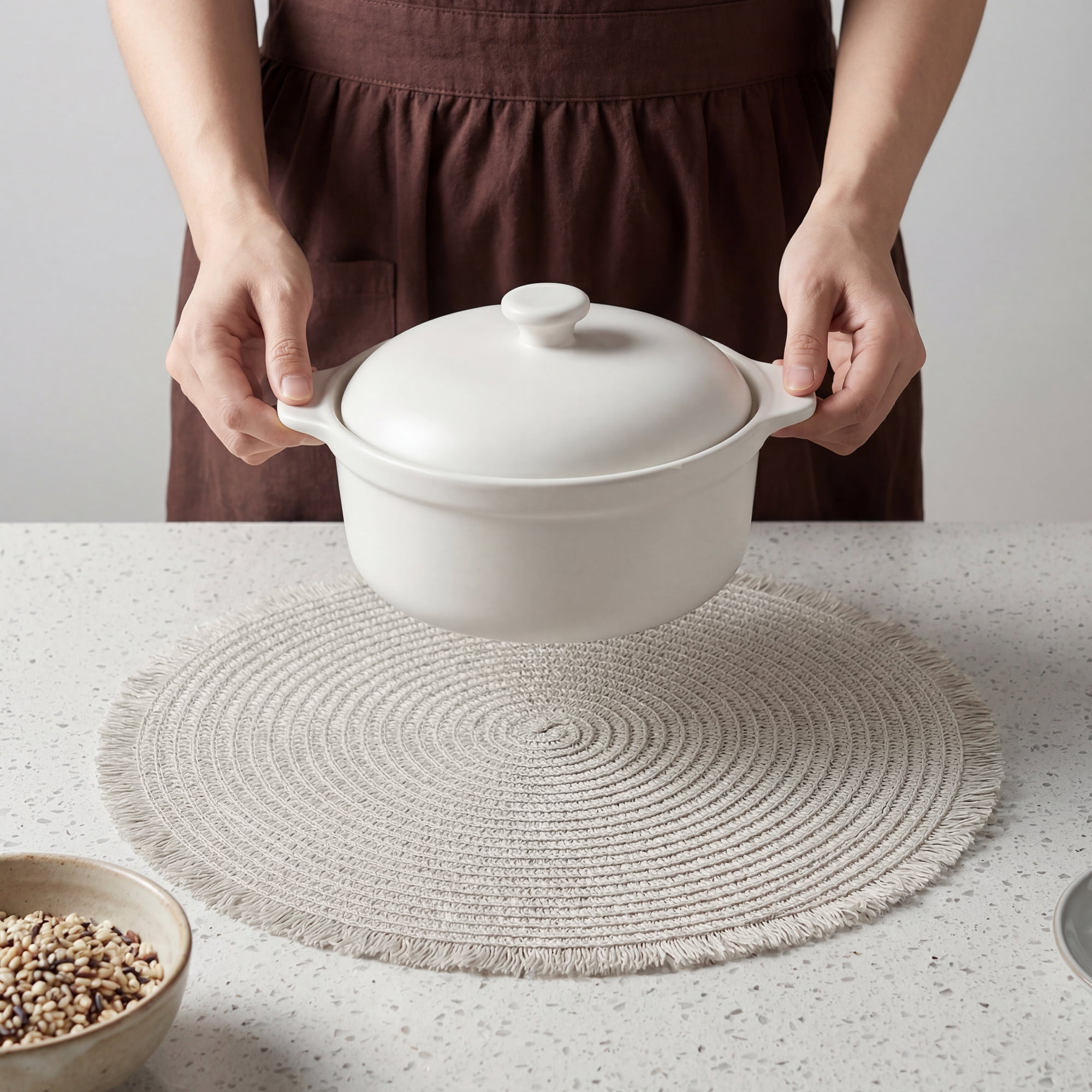 Unique Bargains Set of 6 Woven Placemats for Kitchen Use Gray 15x15inch