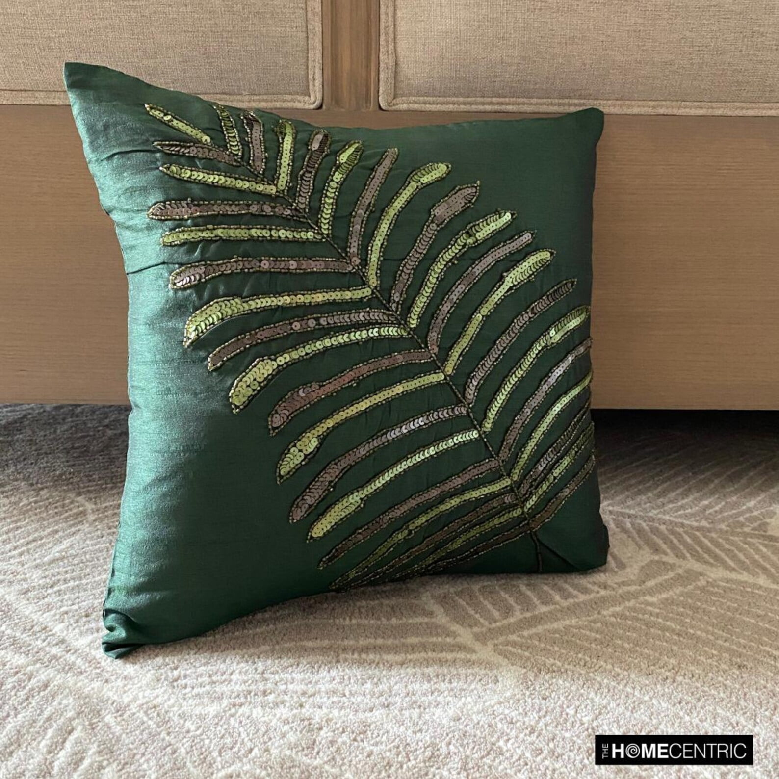 Pillow Covers, Dark Green Pillows Cover, Leaf Sequins & Beaded Pillows Cover, Throw Pillow Covers 18x18 inch (45x45 cm), Square Silk Pillows Covers, Floral, Tropical - Floating Leaf