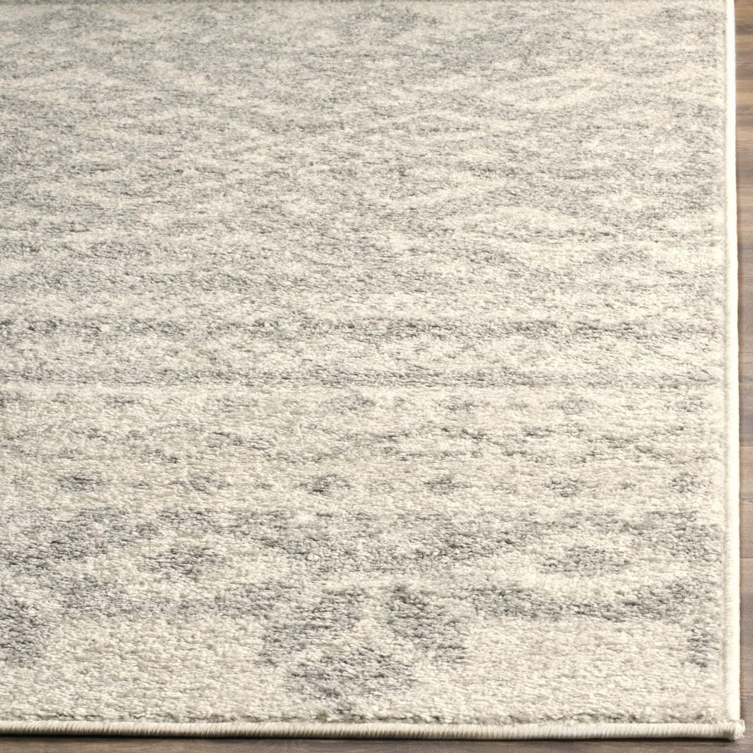 Safavieh Adirondack Zachary Tapis