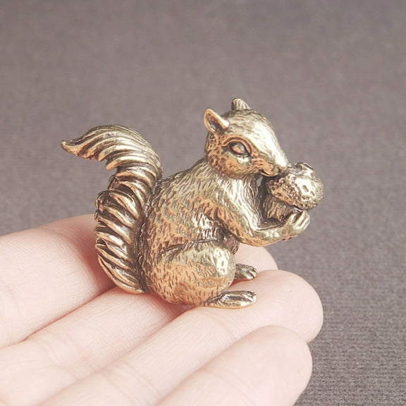 UPOUART Tabletop Squirrel Sculpture Brass Golden Vintage Ornament 1Set
