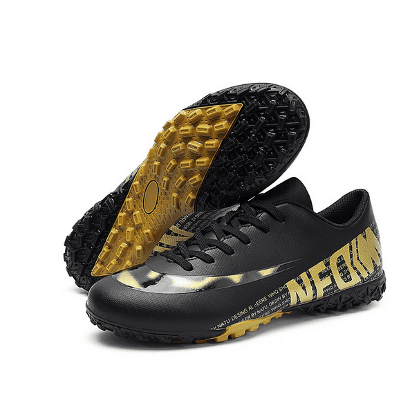 Men and Women Football Shoes Low broken nails training Boots Soccer shoes For Boys and Girls