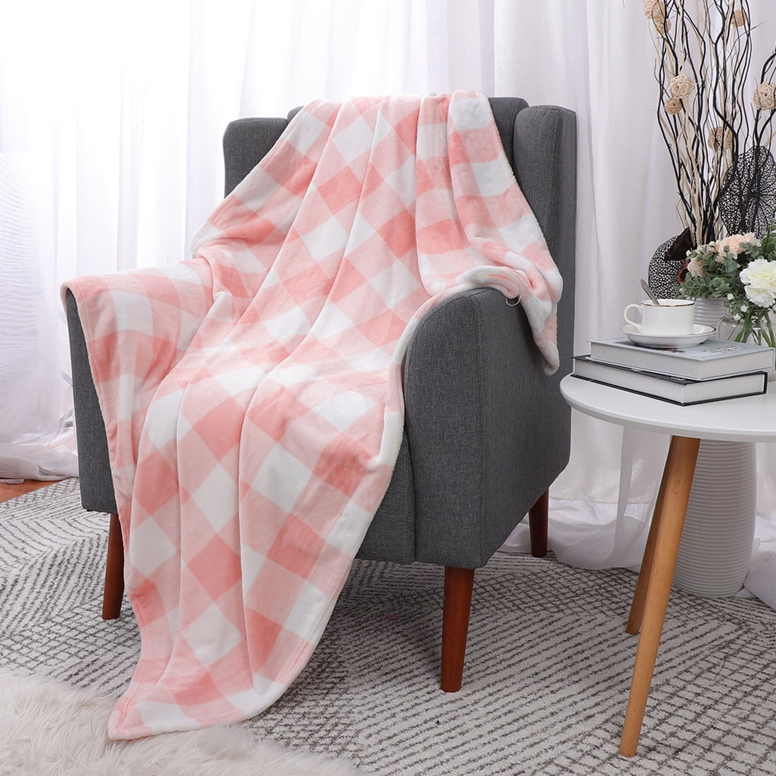 Plaid Soft Plush Fleece Blanket for Sofa Couch Bed Pink and White 50" x 60"