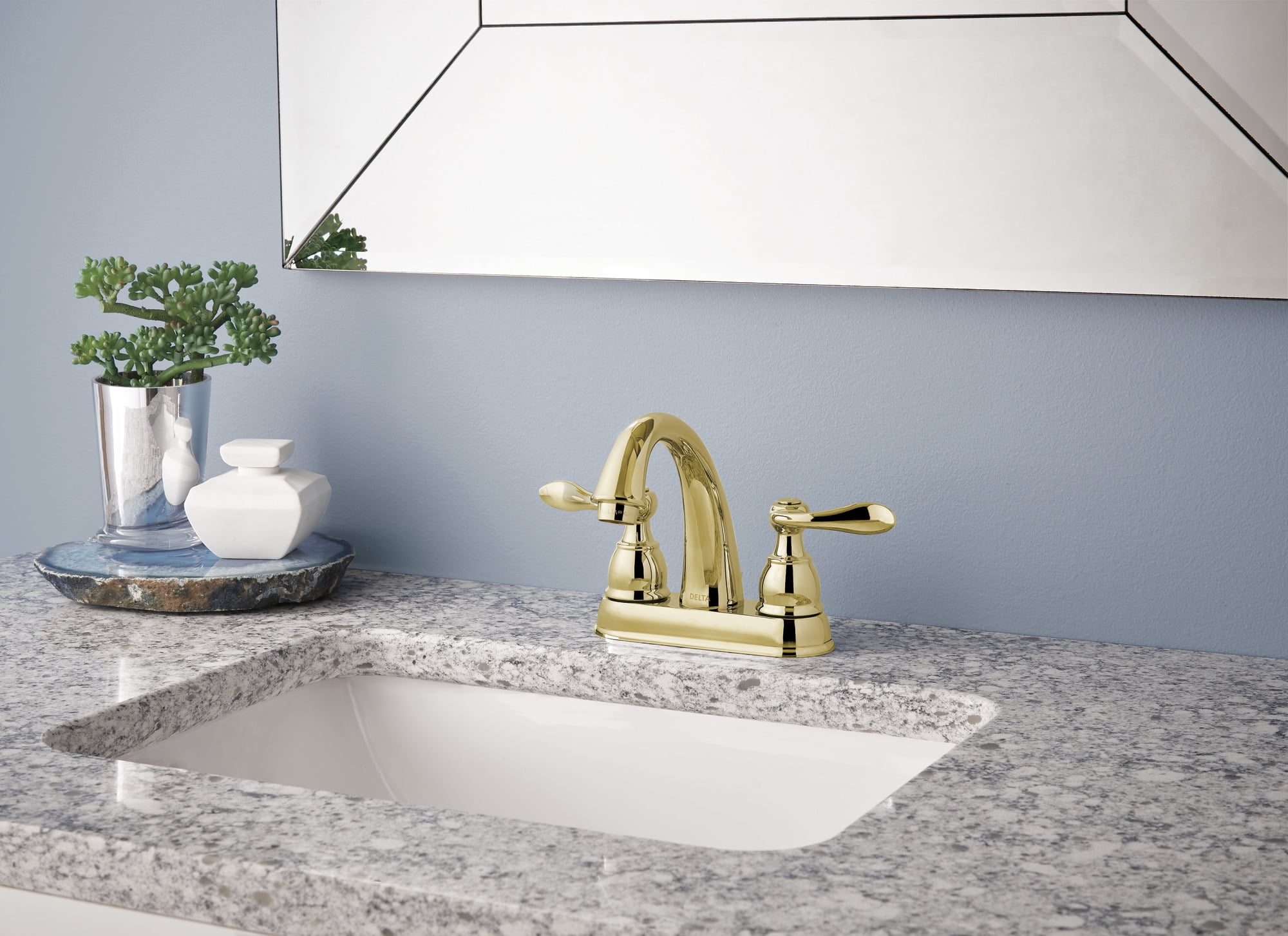 Delta Windemere Two Handle Centerset Bathroom Faucet in Polished Brass B2596LF-PB
