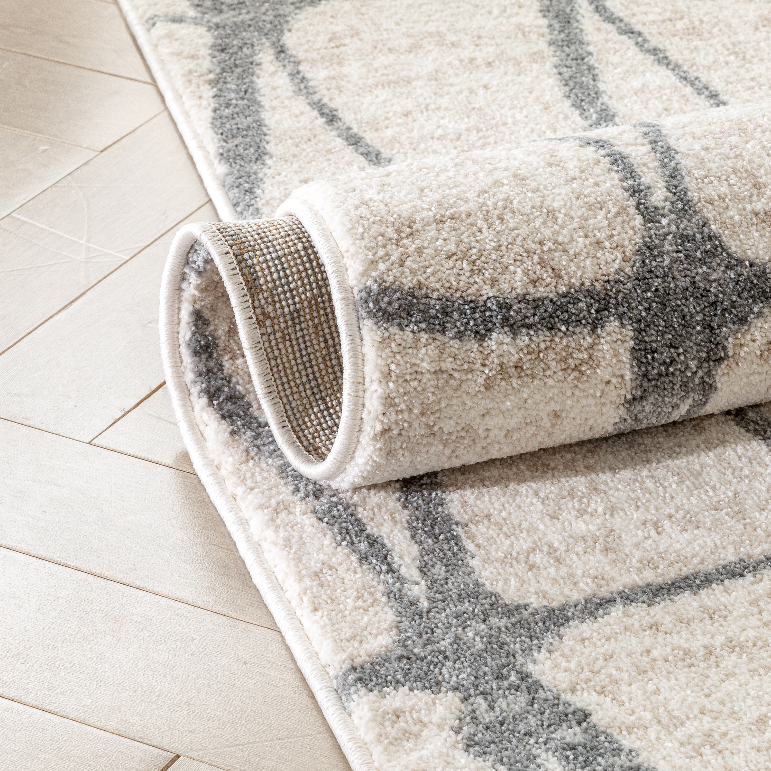 Well Woven Serenity Crisscross Retro Geometric Pattern Ivory 2'3" x 7'3" Runner Area Rug