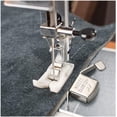 thumbnail image 4 of LAICAIW Magnetic Seam Guide, 2 Pieces of Magnet for Sewing Machine, 4 of 6