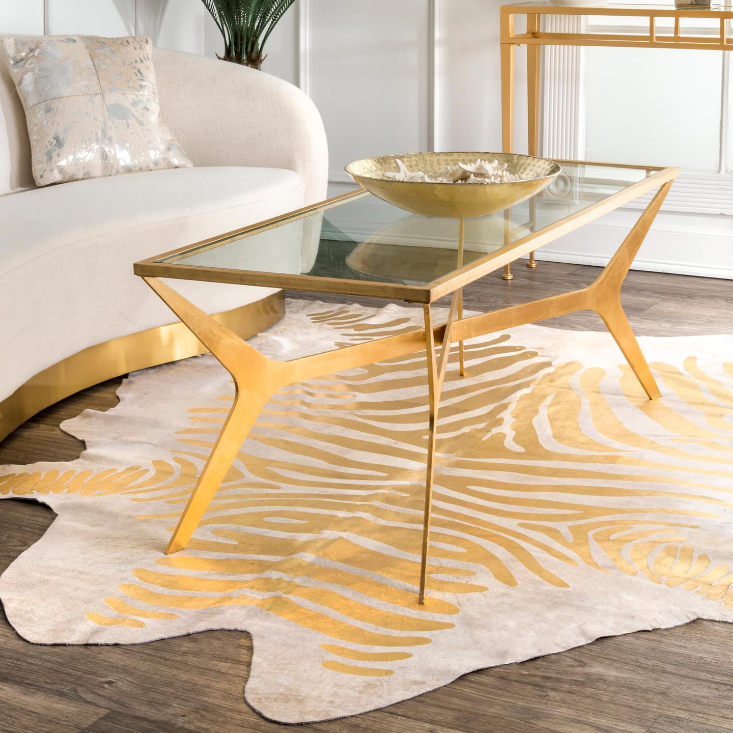 nuLOOM Hand Made Goldie Cowhide Area Rug