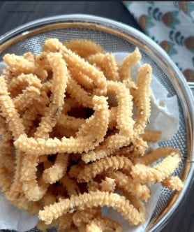 Grand Sweets and Snacks (GSS) Butter Murukku (Pack of 2) Each Pkt 250 Gms