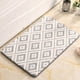 thumbnail image 5 of Alfombras Absorbentes Antideslizantes de Espuma Lavables A Máquina Tapetes de Baño, Gris MNFD, 5 of 9