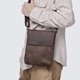 thumbnail image 2 of Bolso de hombro casual de cuero para hombre, bolso de piel de vaca con parte trasera inclinada de piel de caballo, bolso retro para hombre, simple, 2 of 6