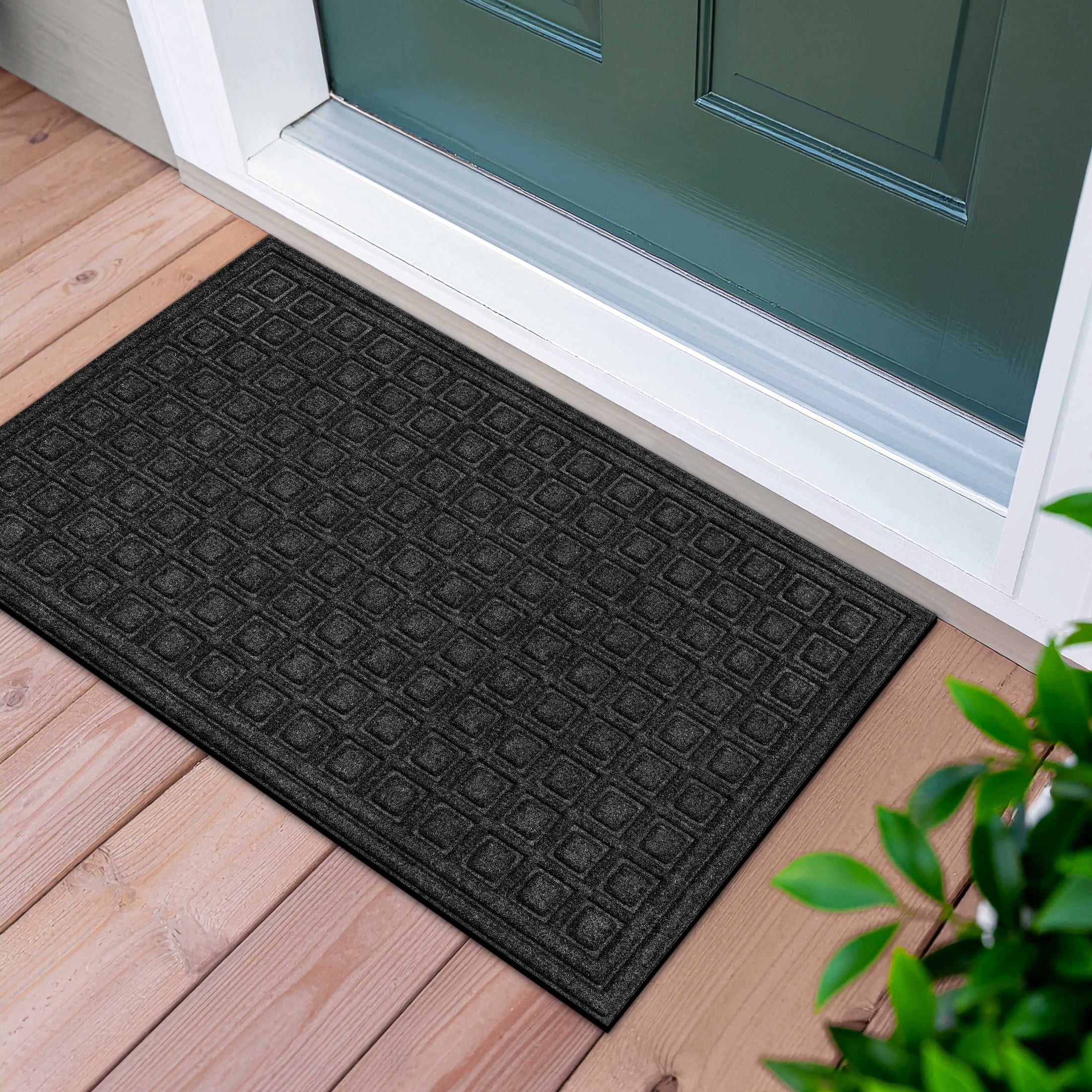 Mainstays Textures Blocks Indoor/Outdoor Utility Mat, Onyx, 18 in x 30 in