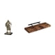 thumbnail image 1 of Figura escultórica de caballero europeo para decoración del hogar, sala de estar o entrada, con estante de pared rústico de madera que ahorra espacio, 1 of 8