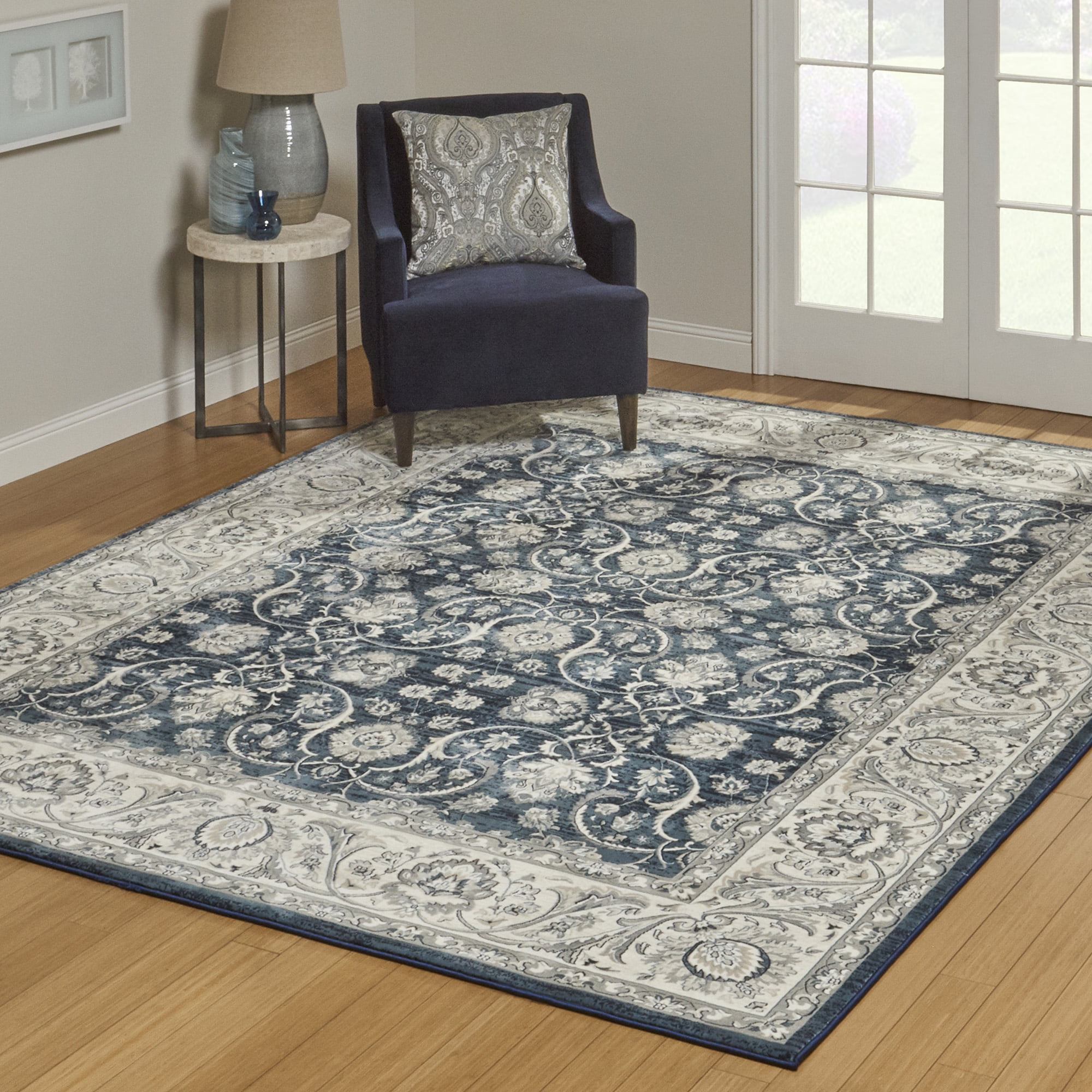 Gertmenian Majestic Croft Traditional Floral Denim Indoor Area Rug, 6x9