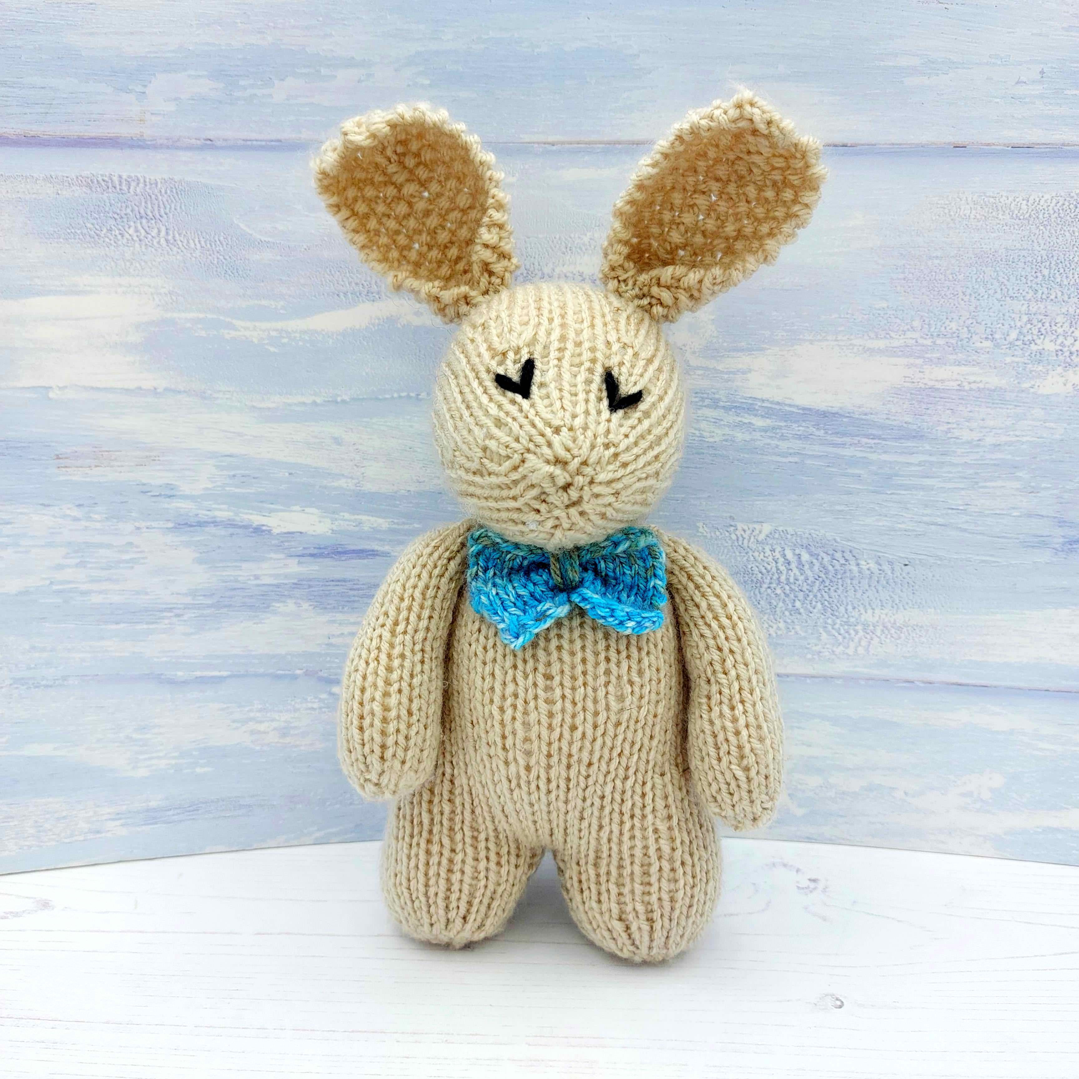 Complete Beginners Knitting Kit Arthur & Betsy Bunny Kit - Learn to knit with step by step video tutorials