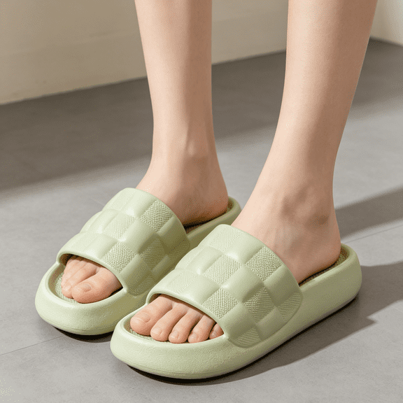 Unisex House Slippers, Plaid Pattern Indoor Slides, Soft EVA Open Toe Slippers, Comfort Bedroom Footwear, Non‑Slip Casual Summer Slippers for Household Daily Everyday Wear Green