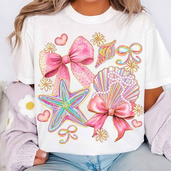 Floral Coquette Seashell Shirt, Preppy Coastal Summer Tee, Boho Beach Shirt, Starfish Graphic T-Shirt, Cute Summer Vibes Shirt for Women