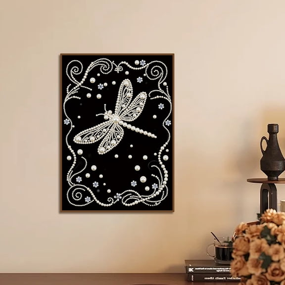 5D DIY Pearl Diamond Painting Kit, Sparkling Dragonfly Round Pearl Diamond Art Set Shimmering creative craftwork, ideal for home décor and gift selection 15.7 x 11.8 in